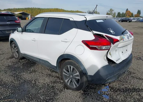 2018 Nissan Kicks Sv from USA, damaged, VIN 3N1CP5CU1JL506237